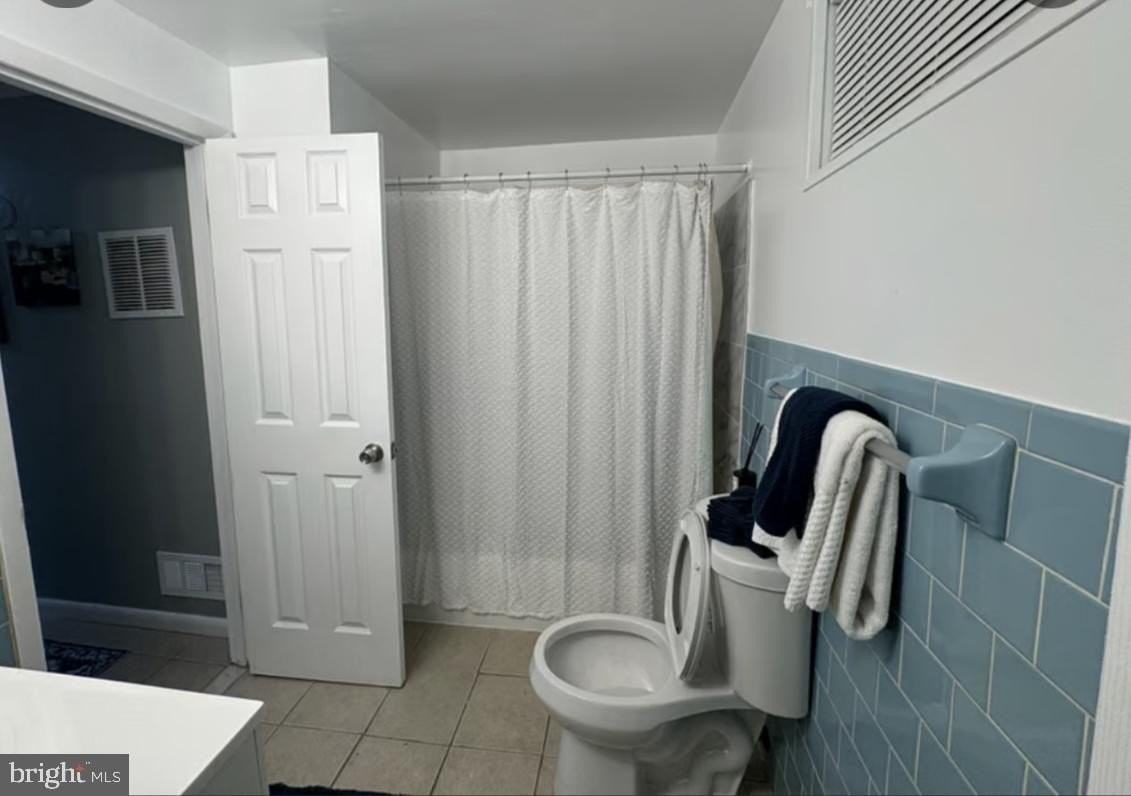 5710 Dannys Pl - Photo 6 of 37