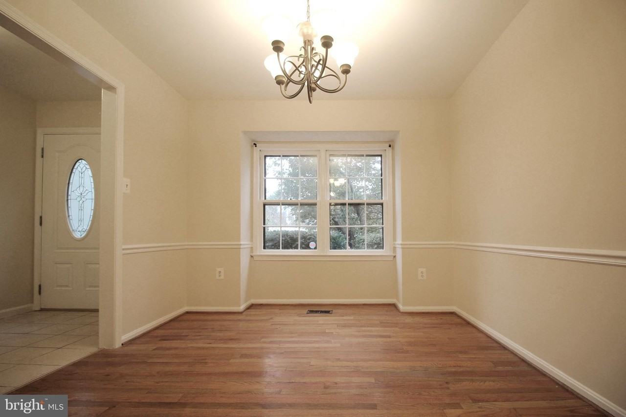 316 Cherry Ct - Photo 5 of 37