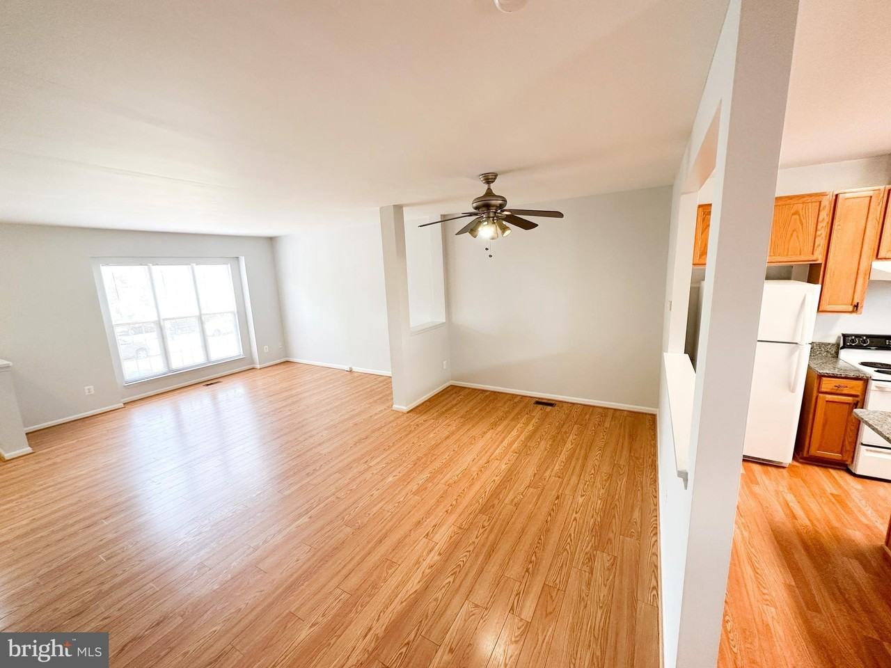 20910 Butterwood Falls Ter - Photo 3 of 13