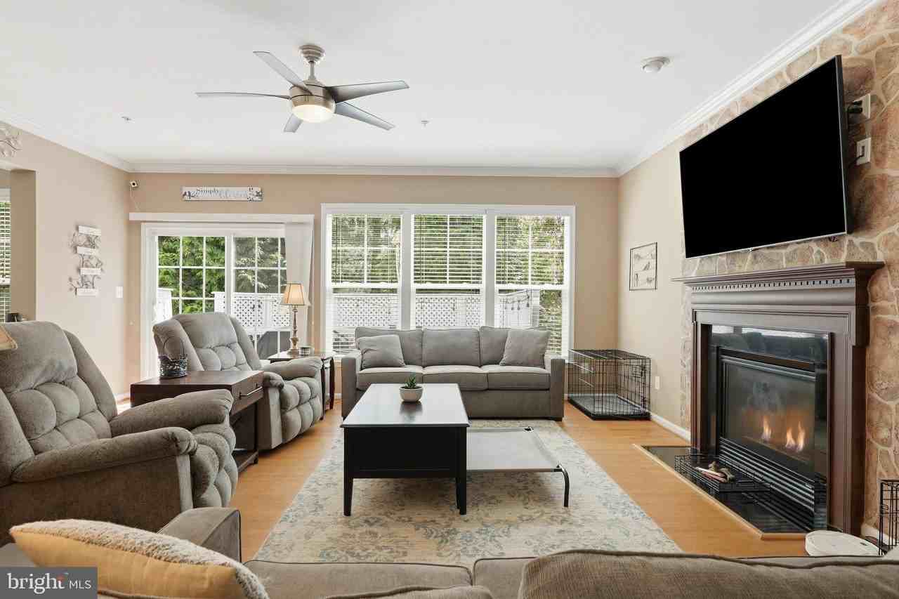 14432 WOODWILL Lane - Photo 7 of 50