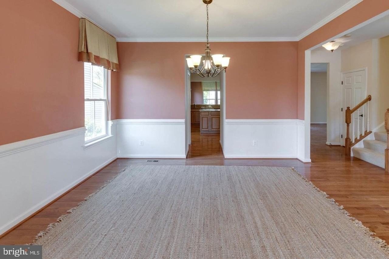 12760 MANOR HALL Court - Photo 7 of 45