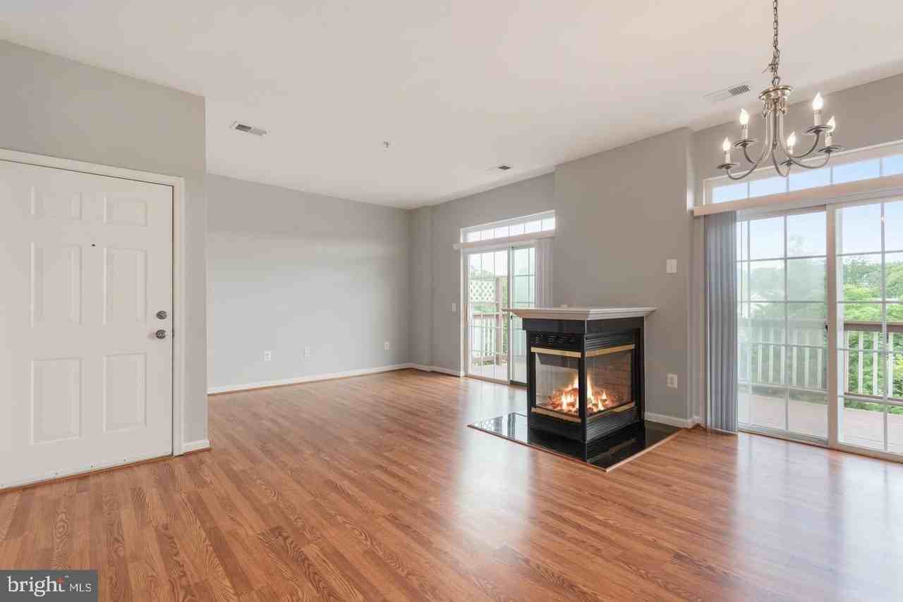 1834 CEDAR COVE Way - Photo 3 of 24