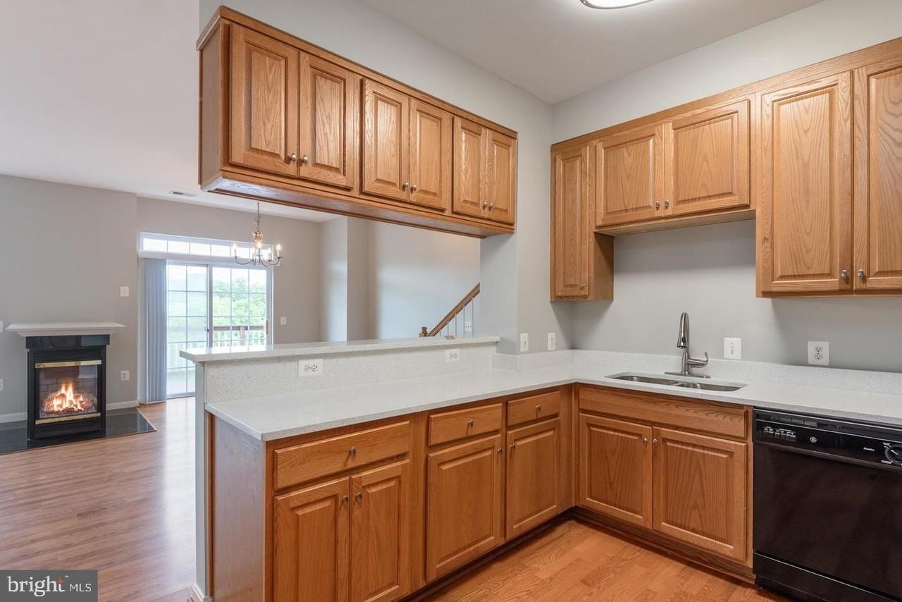 1834 CEDAR COVE Way - Photo 6 of 24