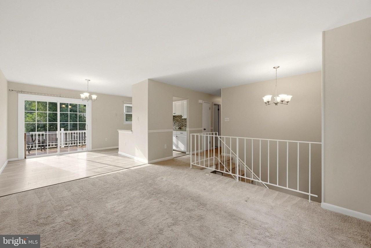 5481 SADDLER Lane - Photo 5 of 34