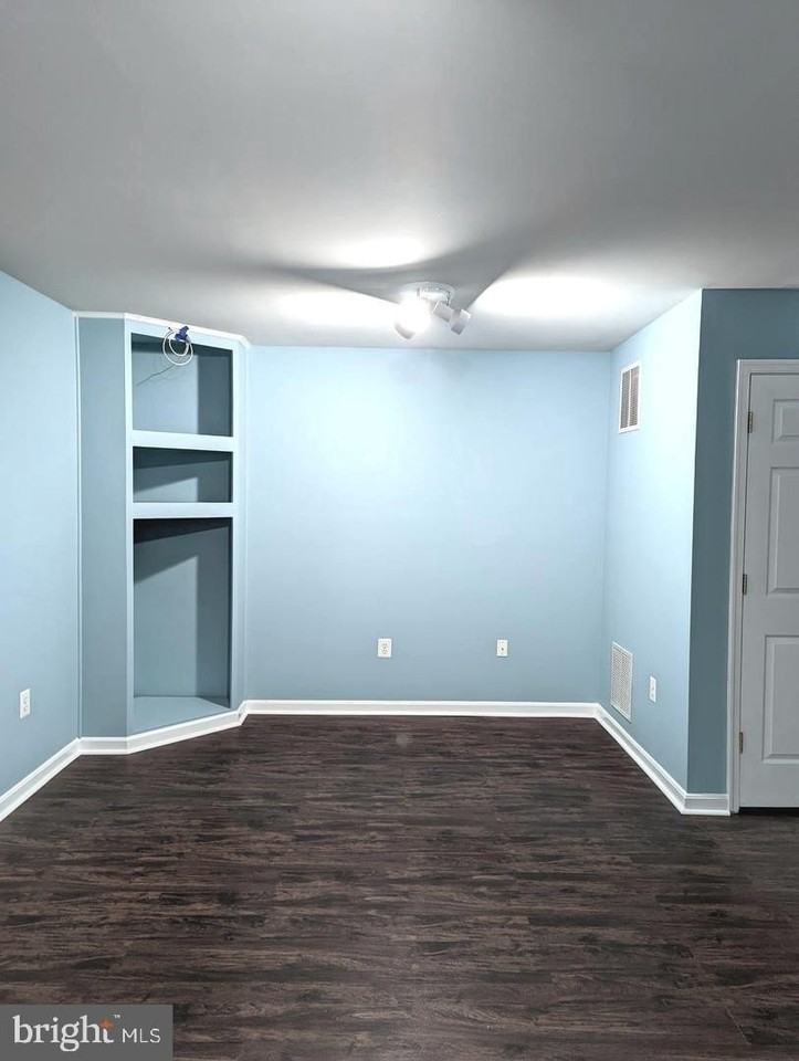 14173 HUNTERS Way - Photo 6 of 29