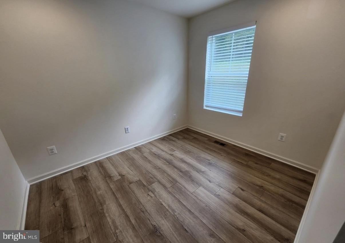 62 BELMONT Place - Photo 7 of 20