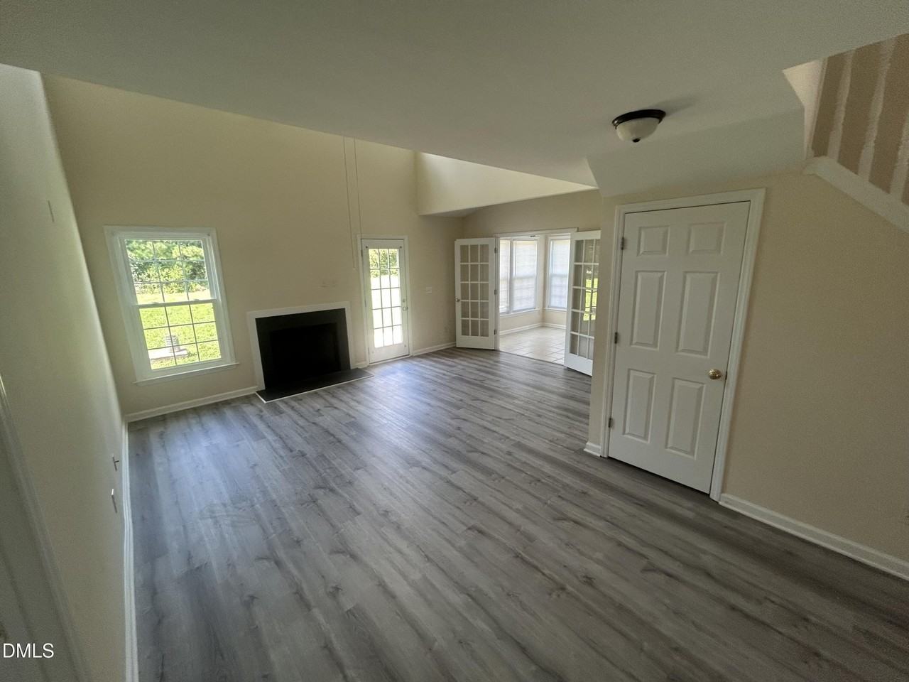 7313 Fribourg Ct - Photo 3 of 16