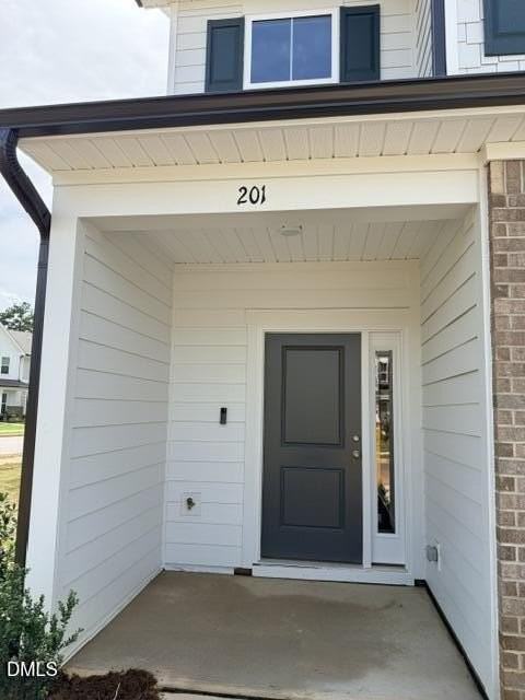 201 Broomside Ave - Photo 2 of 32