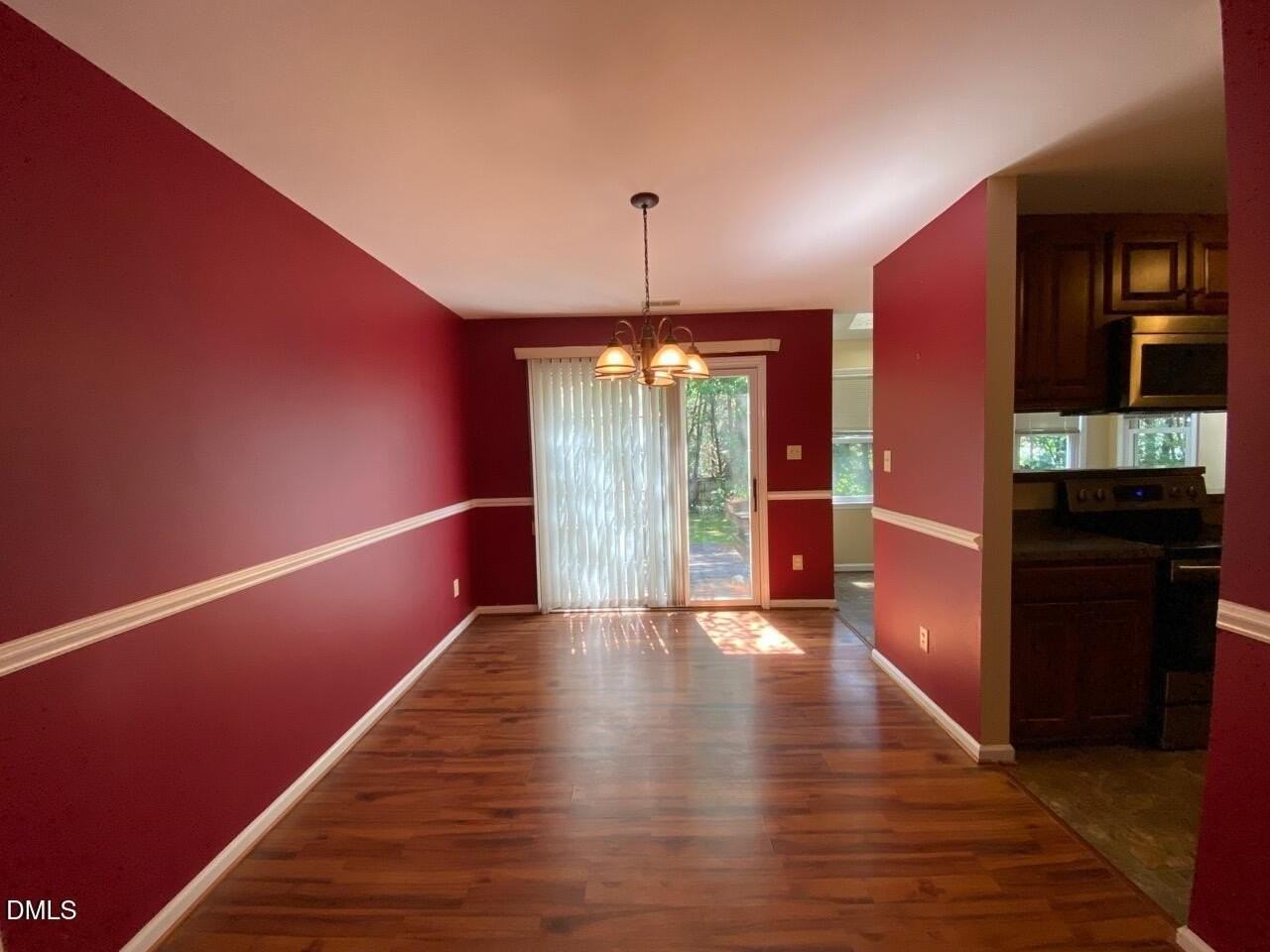 111 Westwind Ct - Photo 5 of 21