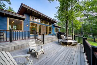 2 Raycliffe Dr - Photo 1 of 1