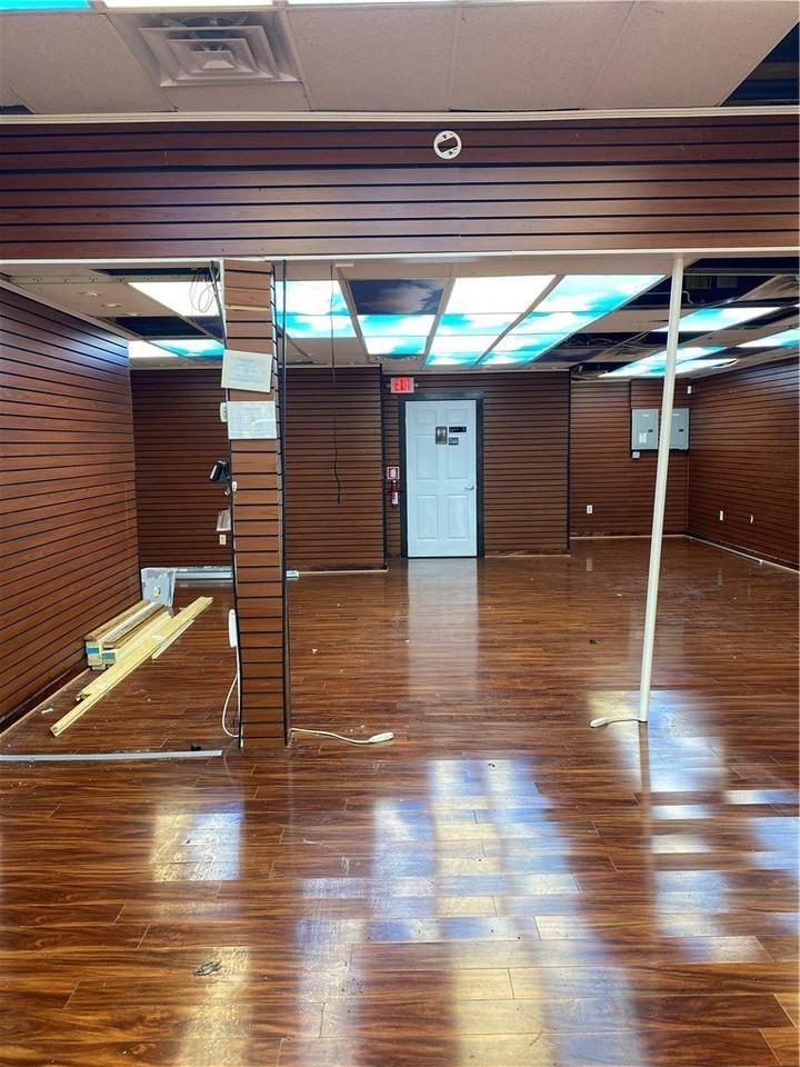 1905 Wilmington Rd - Photo 3 of 12