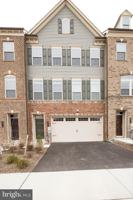 featured image of 2912 Middleham Ct