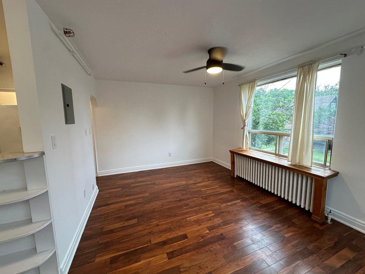 16 Church Street East #8 - Photo 5 of 20