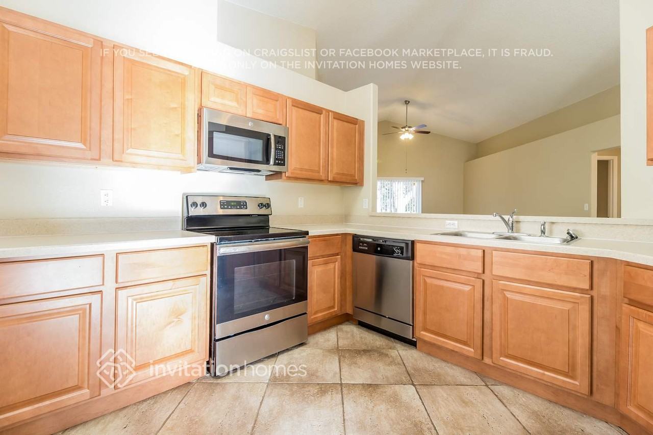3688 Becontree Pl - Photo 7 of 15