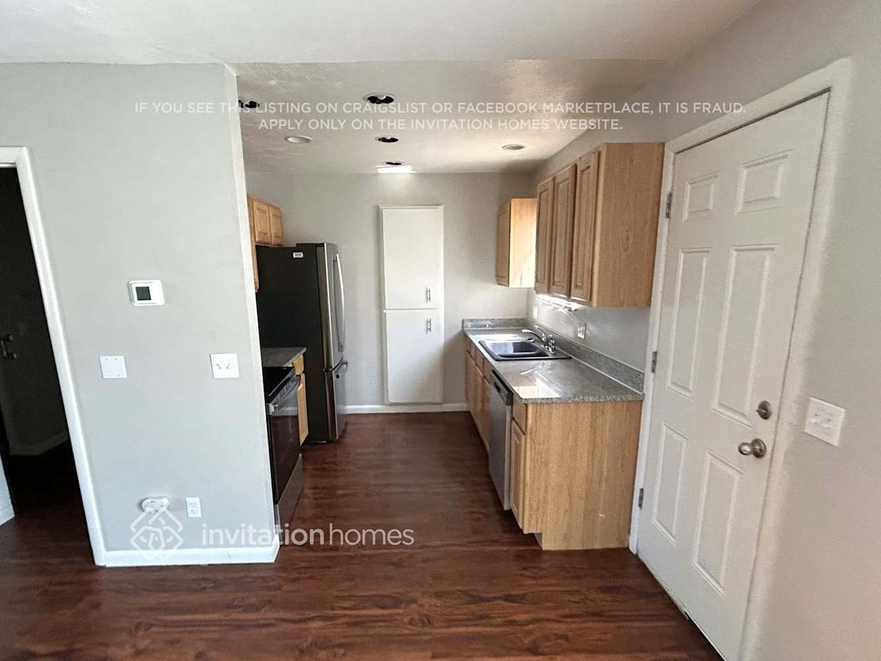 9731 W 104th Dr - Photo 6 of 19