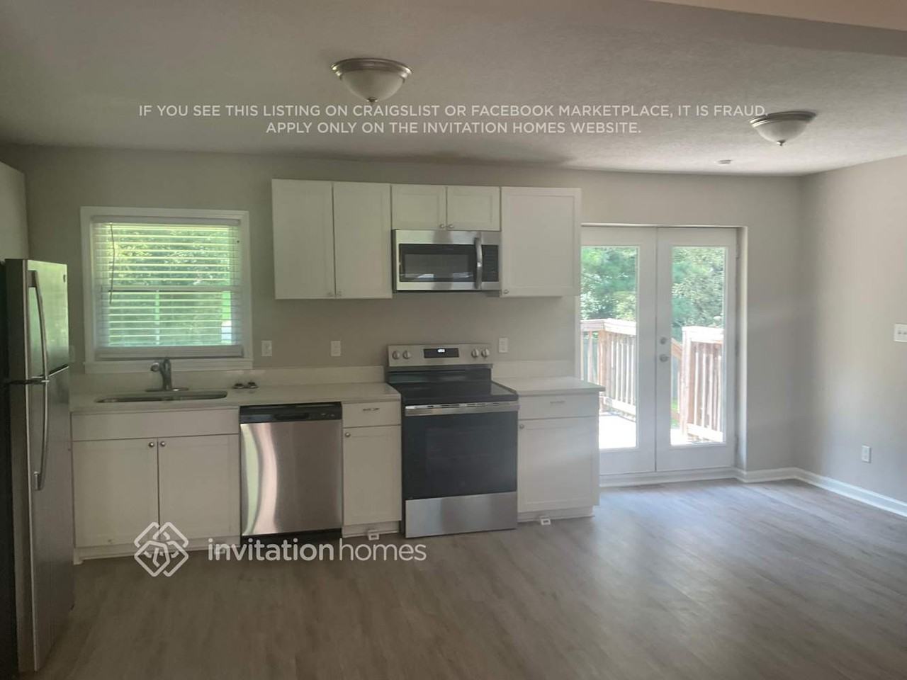 1833 Rollingwood Dr Se - Photo 4 of 13