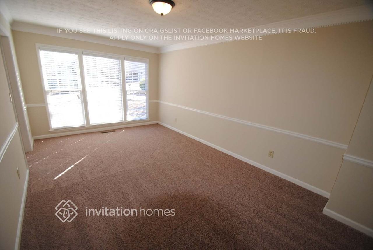 941 David Dr - Photo 3 of 11