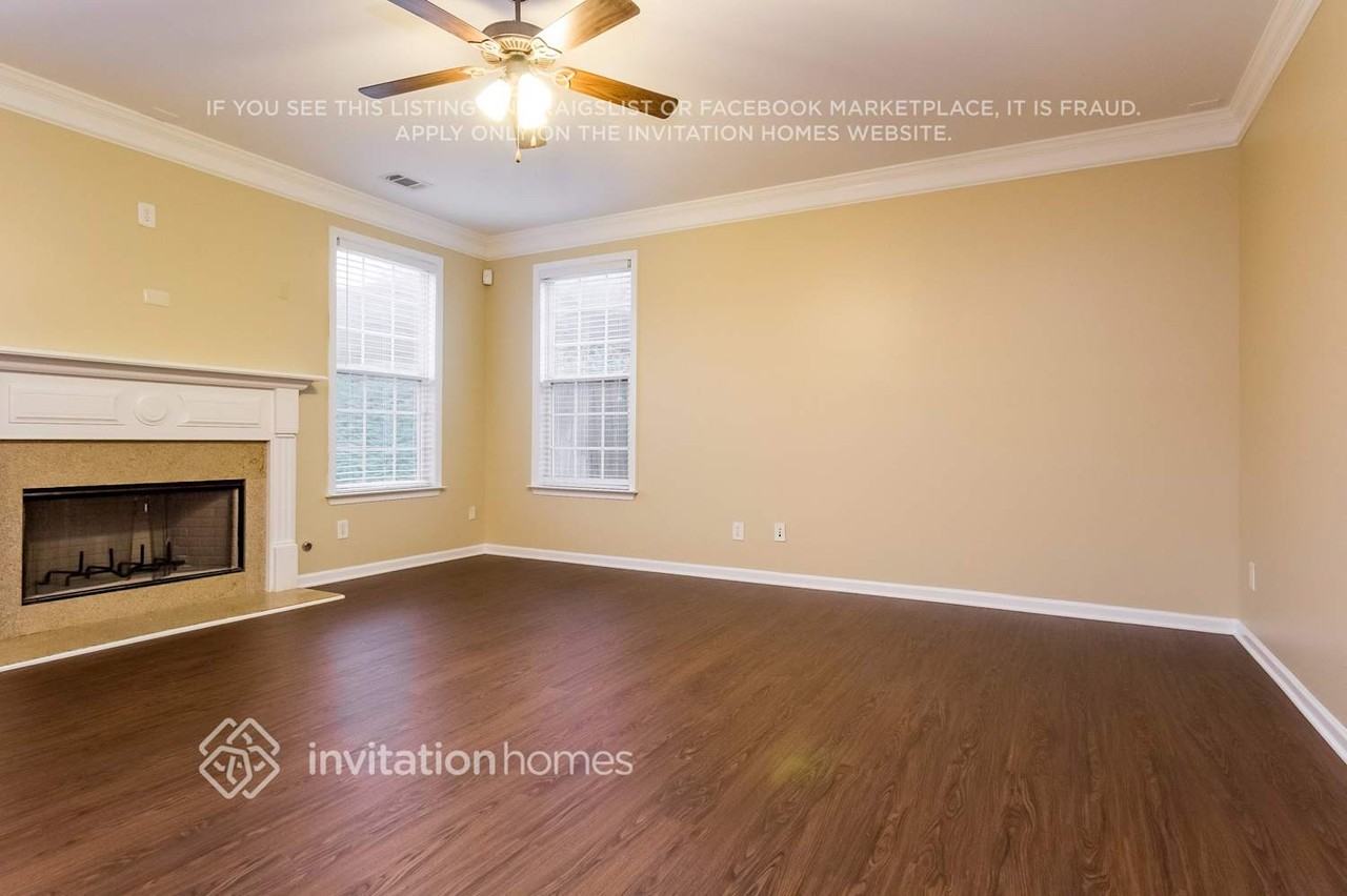 2462 Fisk Falls Dr - Photo 4 of 19
