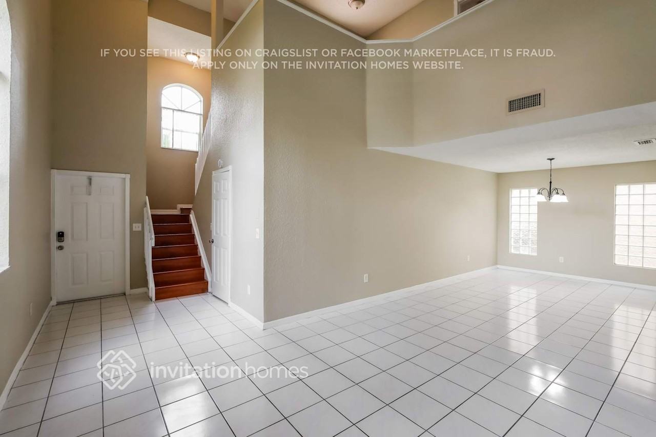 1614 Sw 158th Ter - Photo 5 of 18