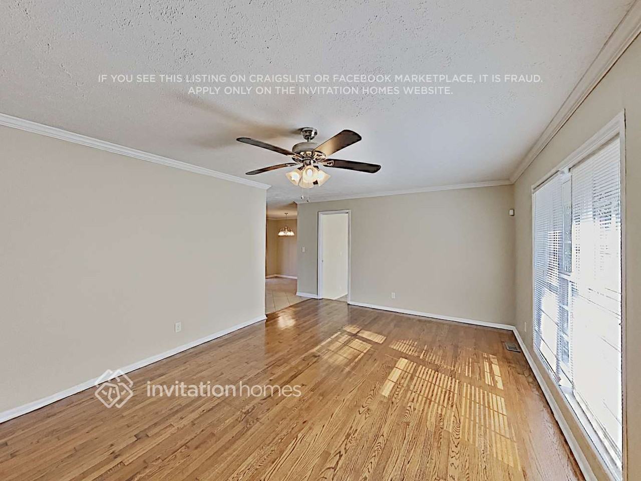 227 Evergreen Dr Se - Photo 3 of 17