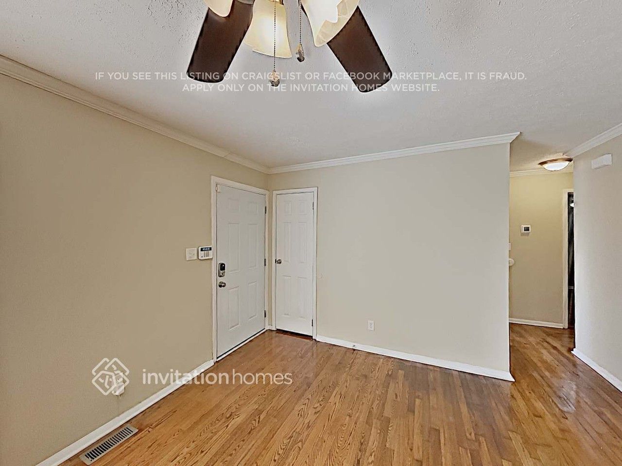 227 Evergreen Dr Se - Photo 4 of 17