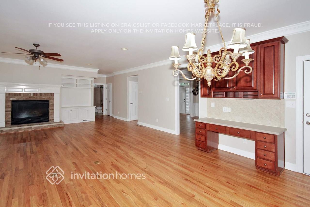 1597 Trilogy Park Dr - Photo 4 of 16