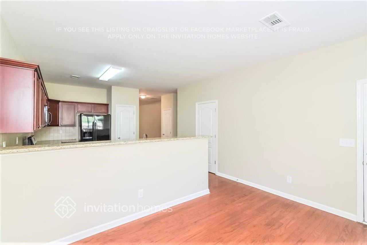 3422 Rustic Trail Ln - Photo 6 of 18