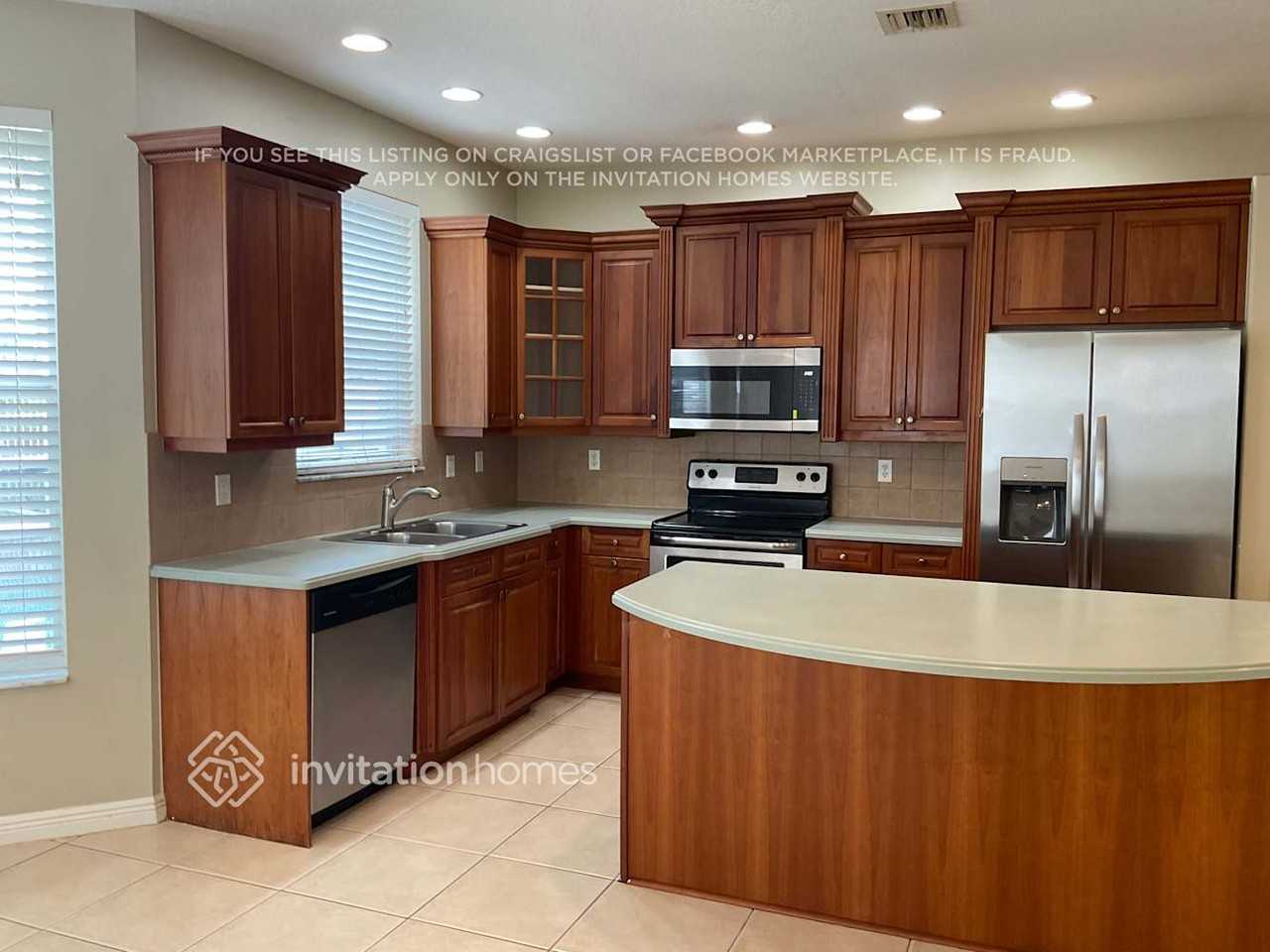 2515 Glendale Dr - Photo 5 of 17