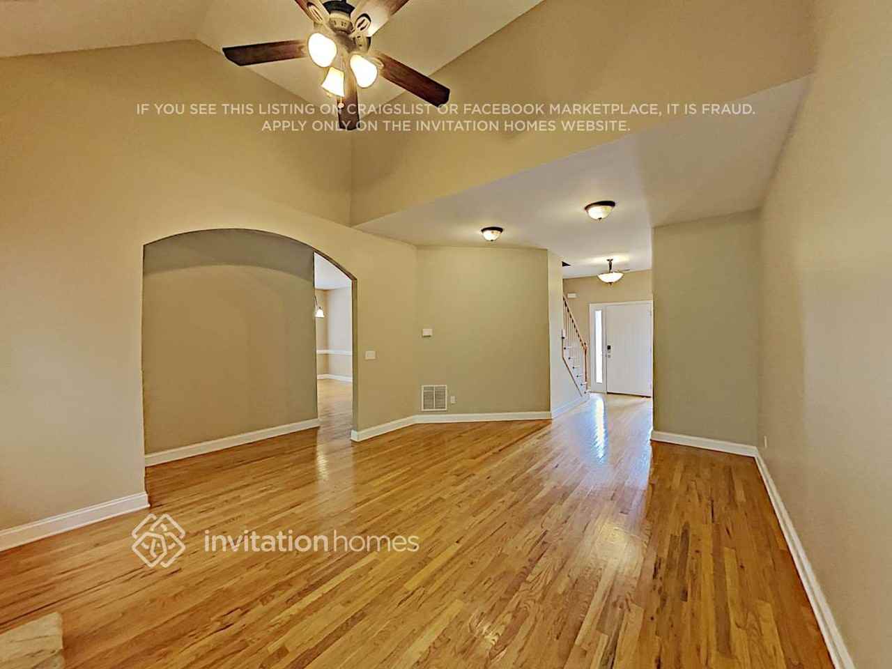 658 Royal Crest Ct - Photo 4 of 16