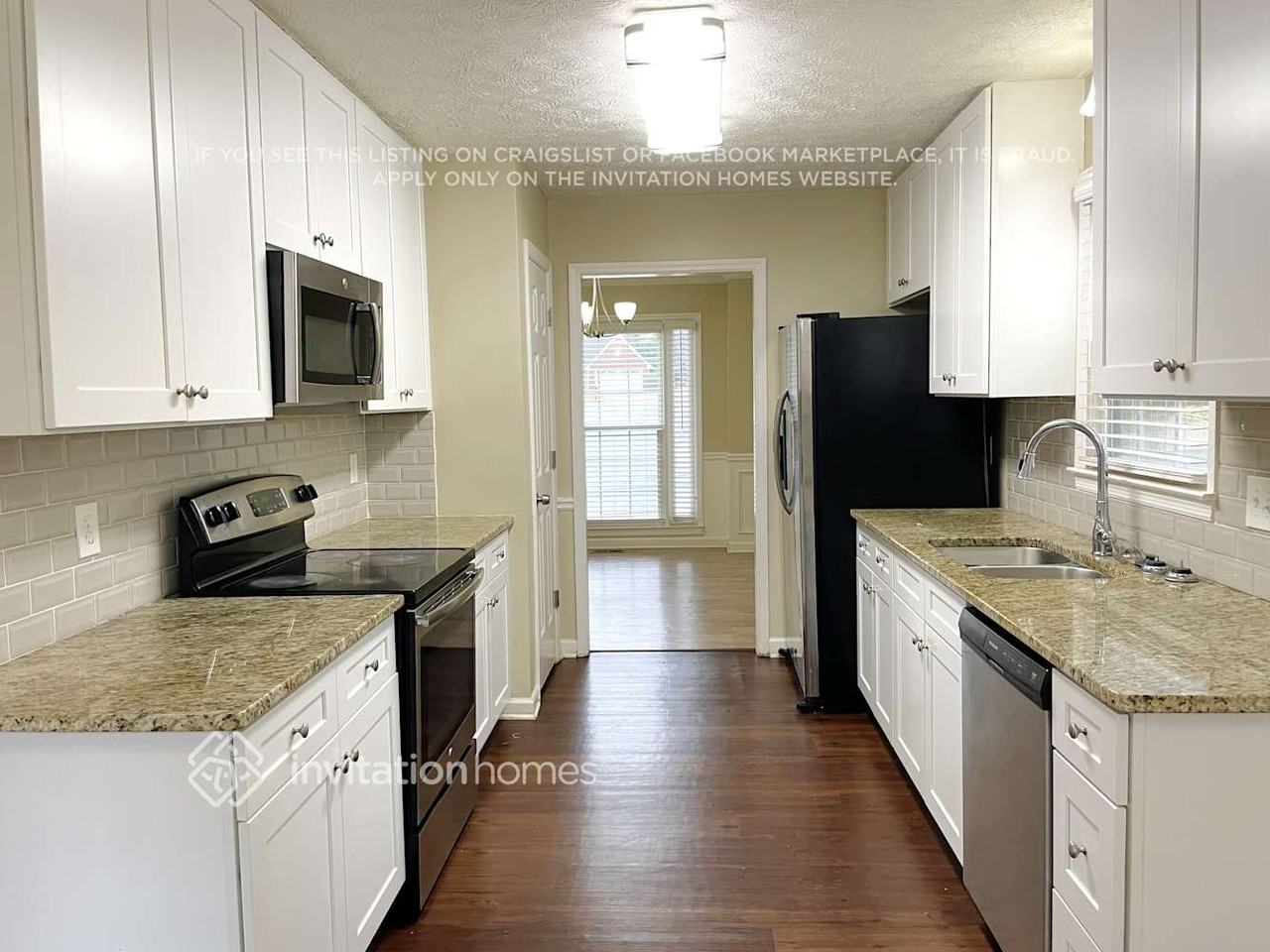 655 Wedgewood Dr - Photo 4 of 16