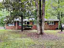featured image of 5675 Elmtree Dr