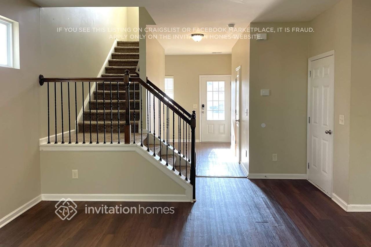 200 Reston Ct - Photo 2 of 12