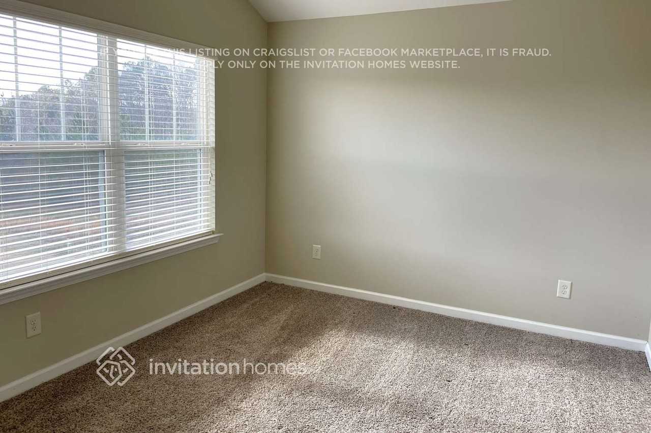 200 Reston Ct - Photo 6 of 12