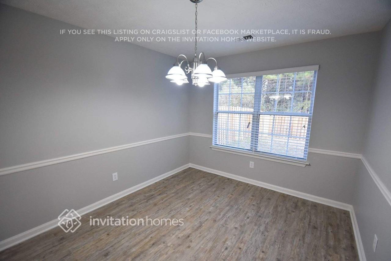 1186 Summerstone Trce - Photo 3 of 12
