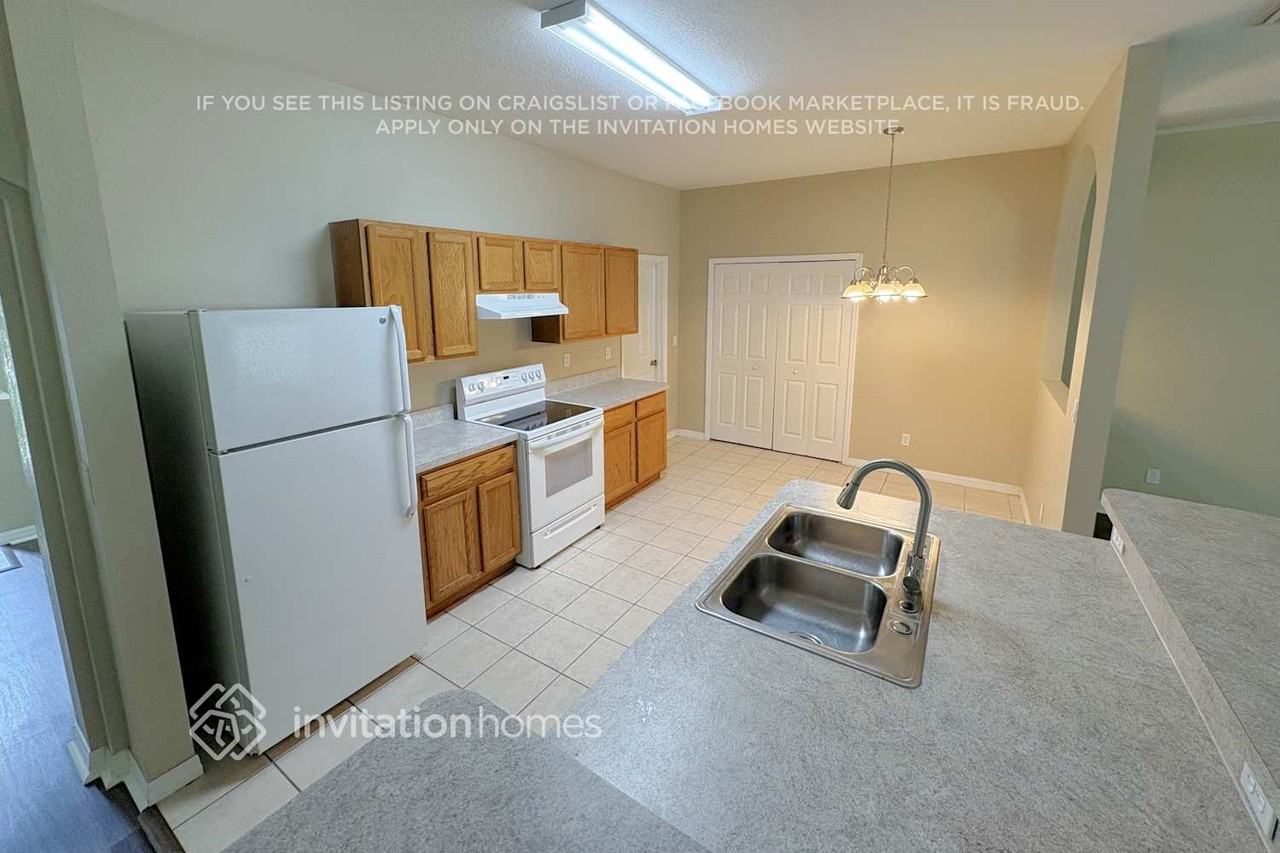 6048 Hornbuckle Blvd - Photo 4 of 15