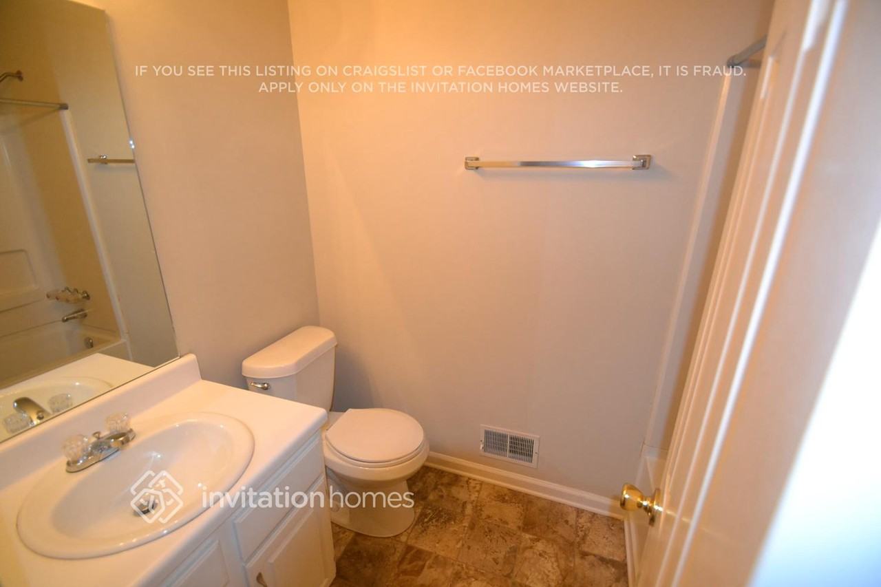 4902 Muirwood Dr - Photo 5 of 7