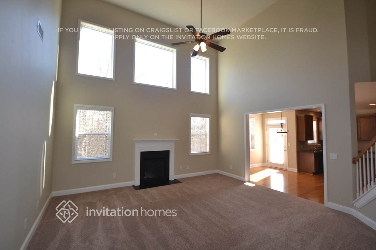 3410 Lynne Rd - Photo 2 of 12