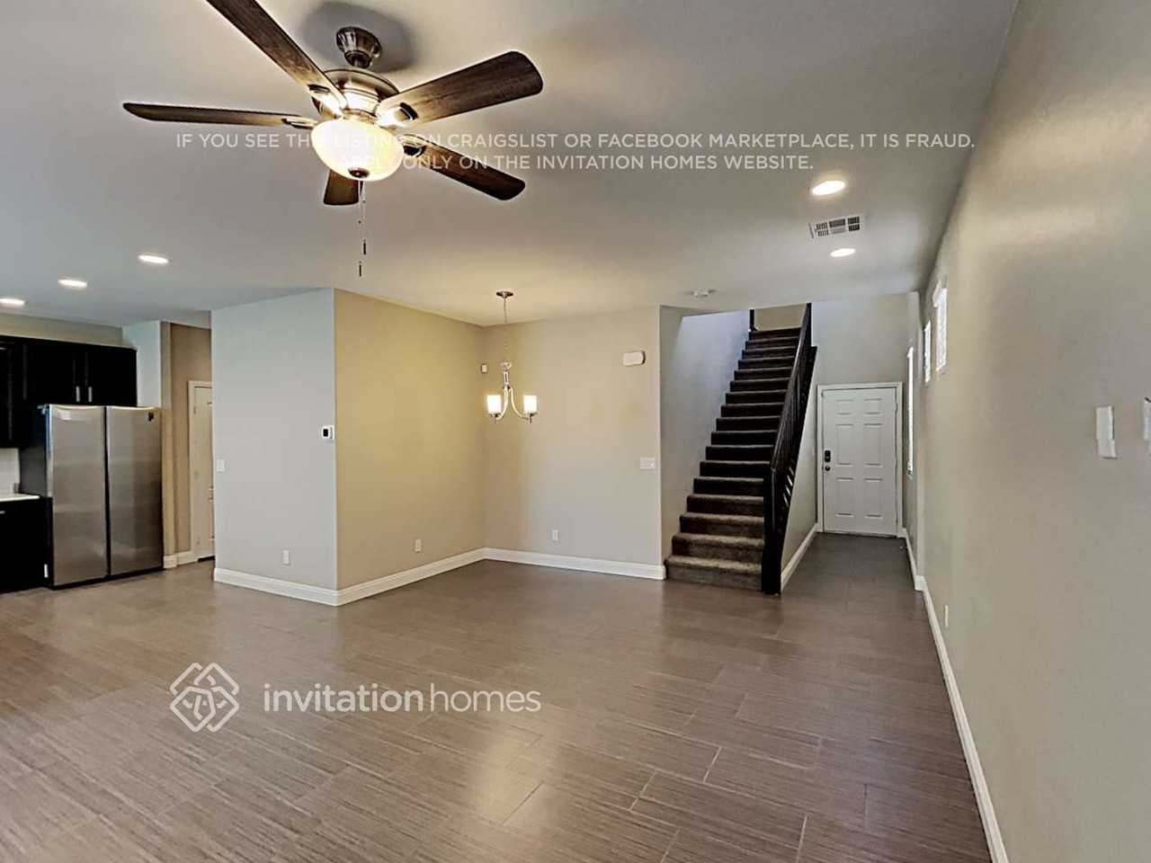 8072 Satin Carnation Ln - Photo 4 of 19
