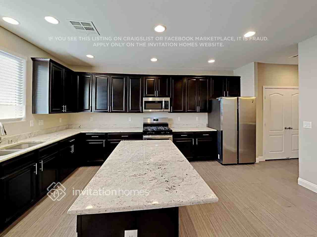 8072 Satin Carnation Ln - Photo 6 of 19