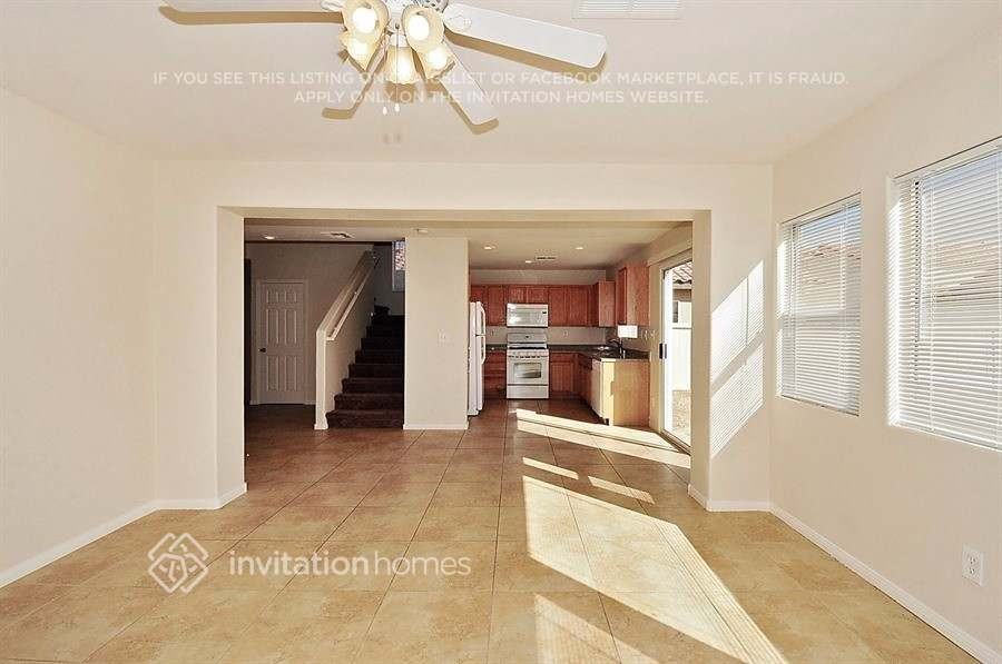 5961 Mahogany Mountain Dr - Photo 4 of 12