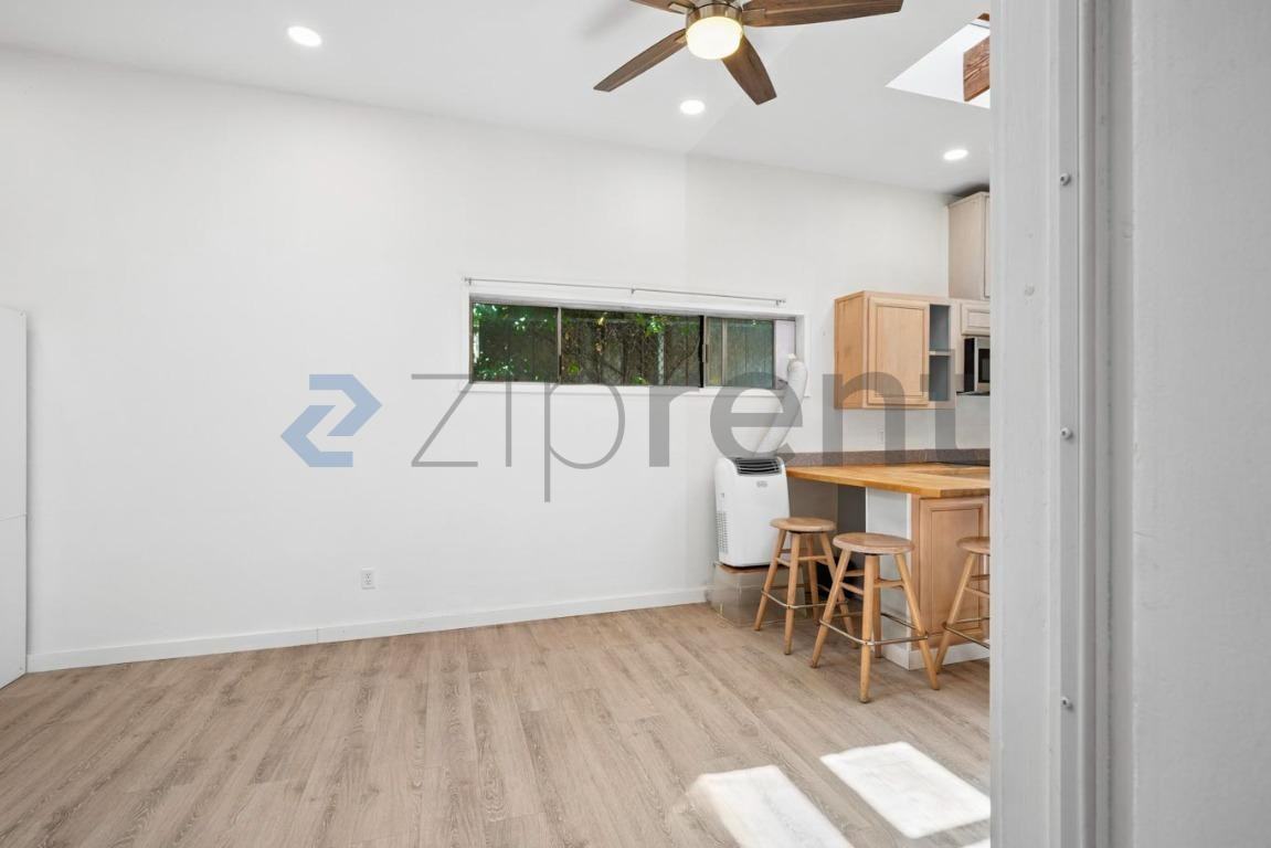 121 Sweeney Ct #B - Photo 6 of 20