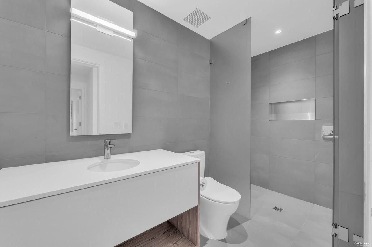 3317 Chippendale Road - Photo 2 of 25