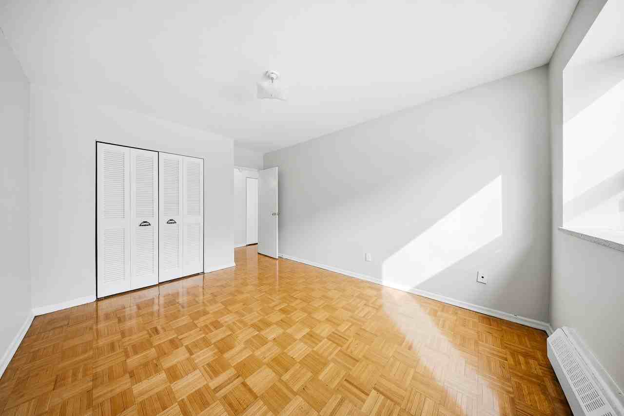 76 Parkwoods Village Dr - Photo 6 of 16