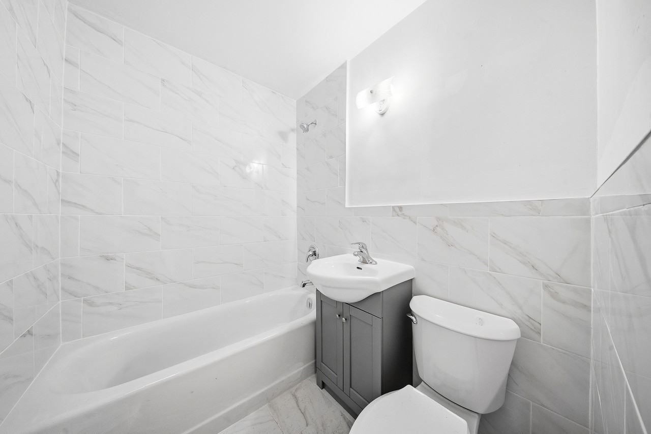 76 Parkwoods Village Dr - Photo 7 of 16