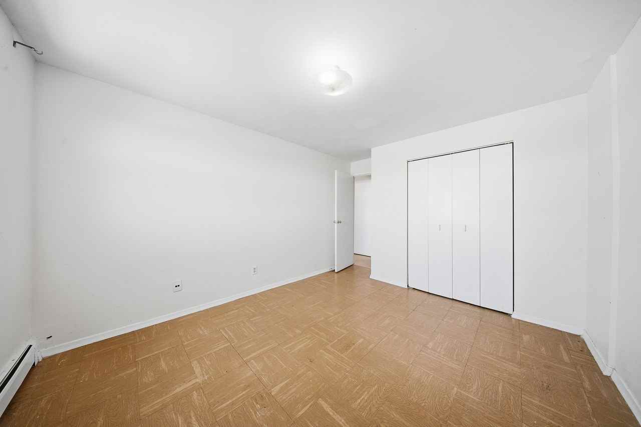 33 Dawson Road - Photo 6 of 14