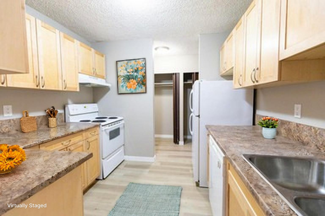 Bonaventure Apartments - Photo 3 of 29