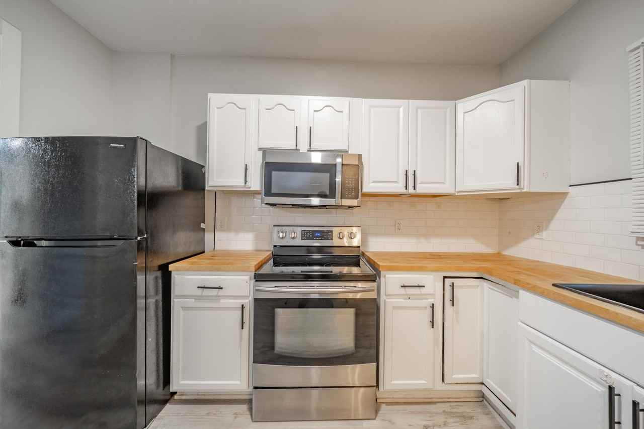 2344 North Capitol Avenue - Photo 3 of 32