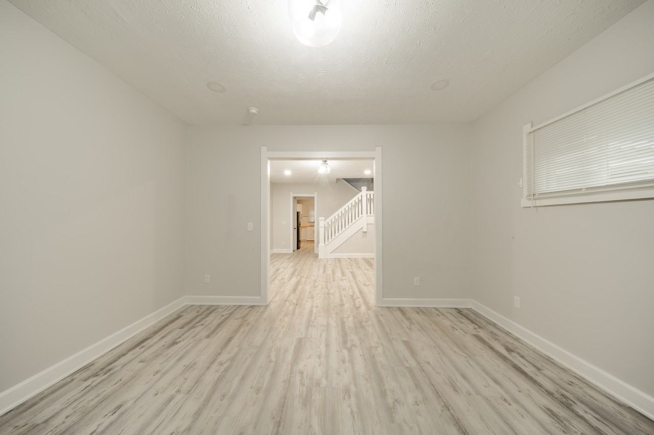 2344 North Capitol Avenue - Photo 2 of 32
