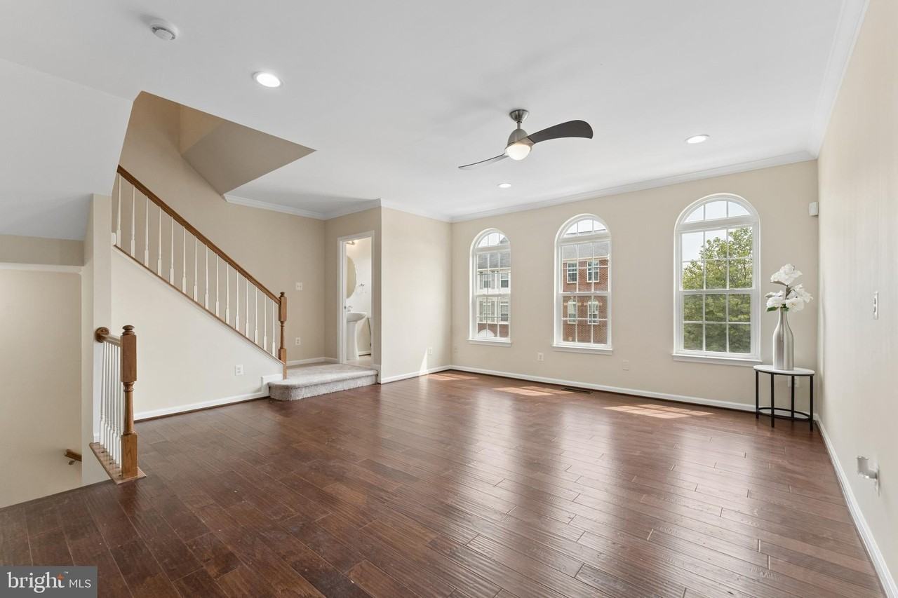 41712 Cynthia Ter - Photo 6 of 50