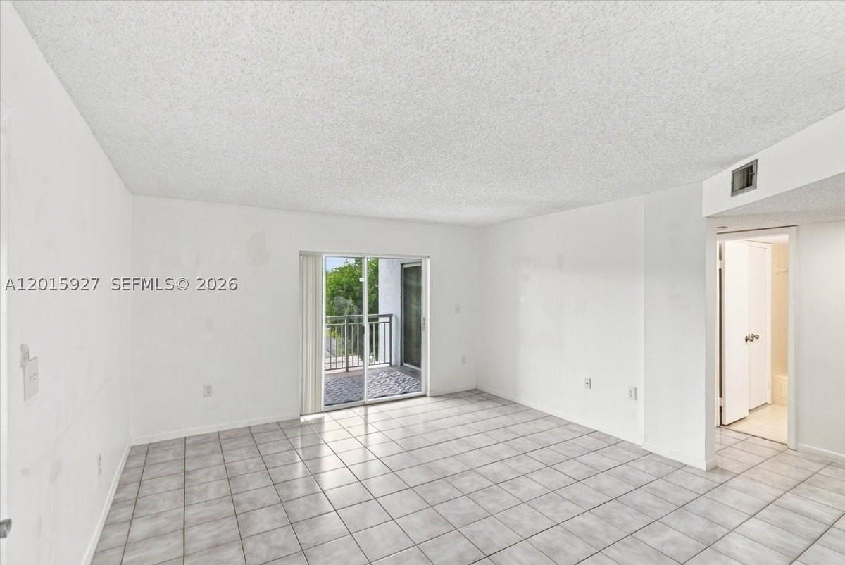 8660 Sw 212th St #306 - Photo 4 of 29